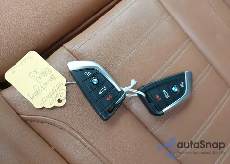 2018 BMW X3 xDrive30I z USA, uszkodzony, nr VIN 5UXTR9C51JLD67196